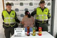 Mujer capturada con cocaína en recipientes de gaseosas en Sonsón