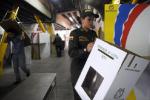 Un hombre, que tenía orden de captura, fue detenido en un puesto de votación en Copacabana